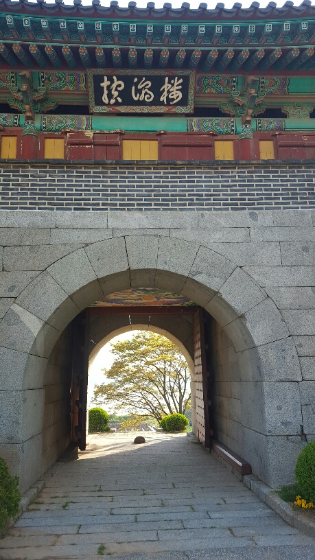 concert entrance.jpg