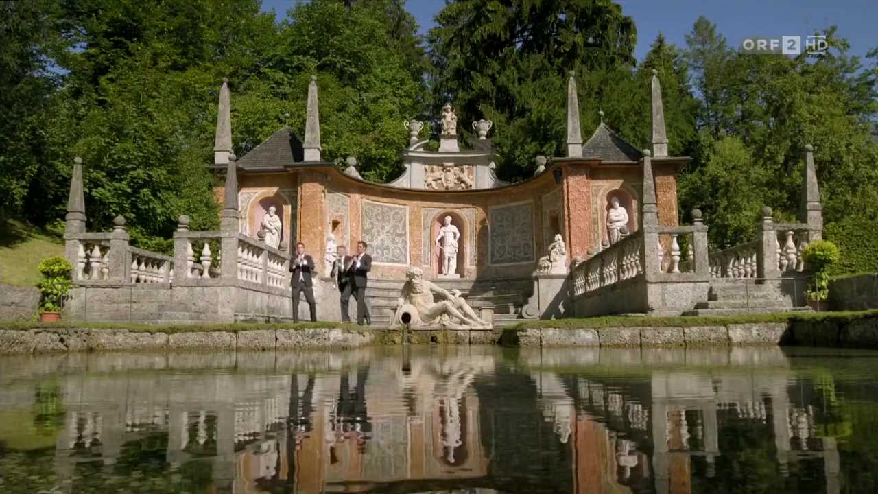 Vienna Philharmonic New Year's Concert 2016 - Mid rest.mp4_000581912.jpg