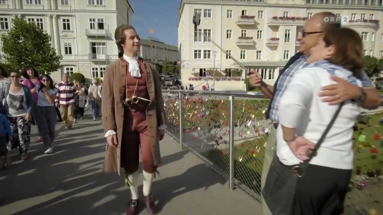 Vienna Philharmonic New Year's Concert 2016 - Mid rest.mp4_000451299.jpg