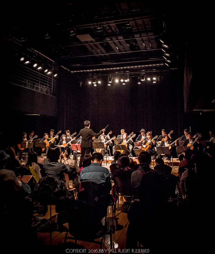 4월 1일 정기연주회 전체합주.jpg