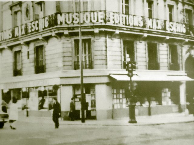 DSC03388 max eshig paris.jpg