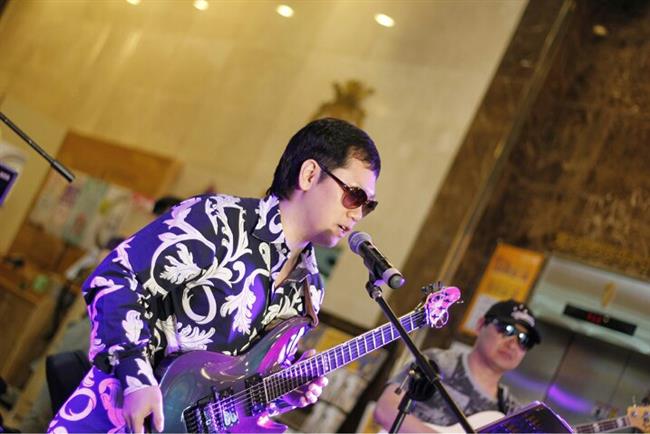 리젠타워 도로시카페 공연..jpg