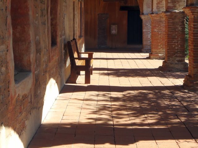 DSC03213 mission chair.jpg