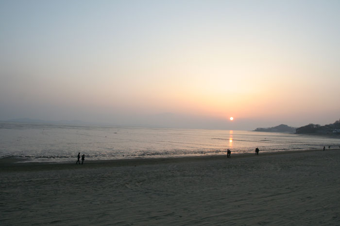 kangwha-beach.700.jpg
