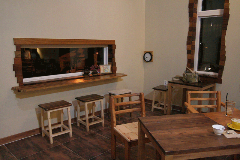 kangwha-cafe--bongcheon.gif
