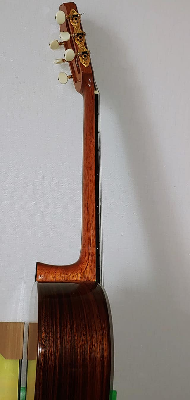 기타매몰 인디언 로즈우드 시더탑3.jpg