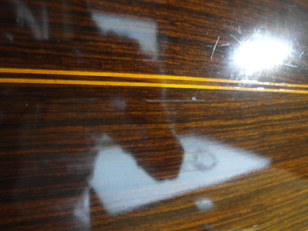 GC-3 뒷판 크렉3.JPG